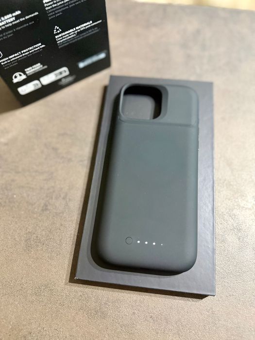 Чехол Mophie Juice Pack для iPhone 16 Pro Max