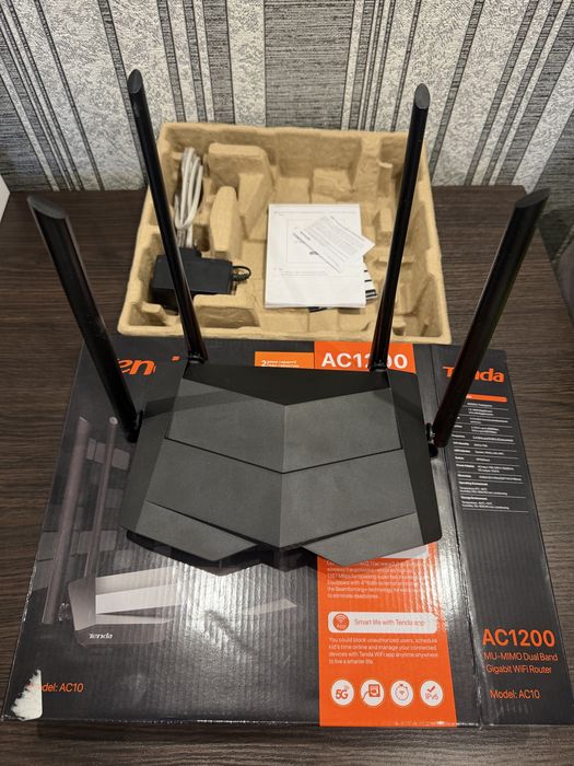 WI-FI роутер TENDA AC10 AC1200 Smart