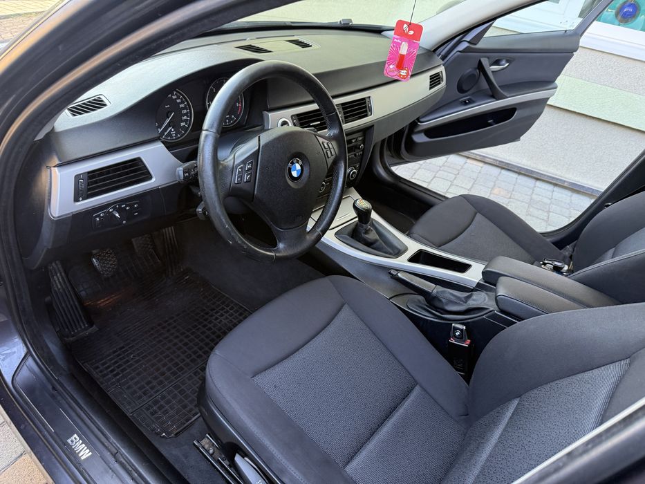 BMW 3 2008 2.0d