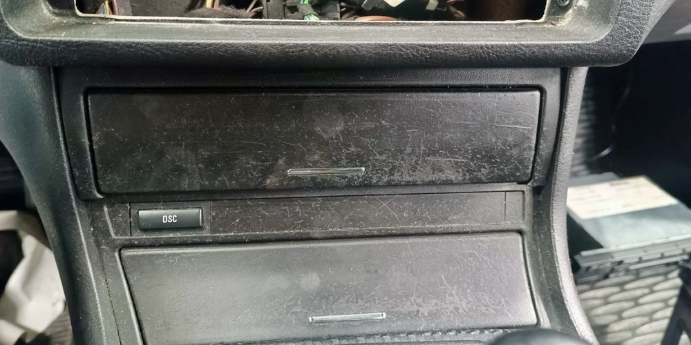 Moldura e46 radio 2din