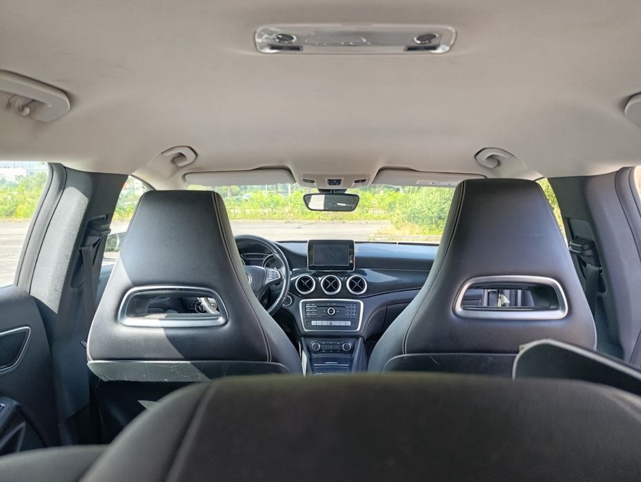 Mercedes-Benz CLA 180 d Shooting Brake