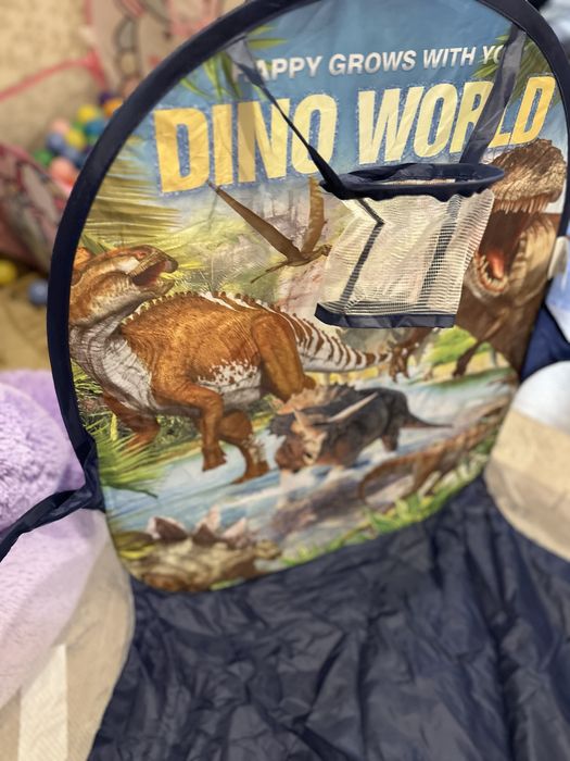 Бассейн детский с шариками детский