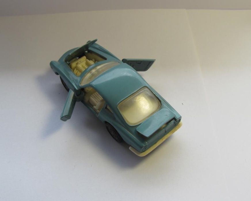 модели Alfa-Romeo, Ferrari, NSU СССР.  Опель СССР. Checker John Wick