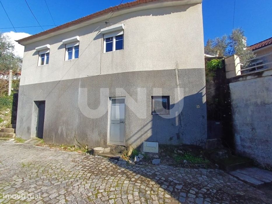 Moradia Independente com dois pisos