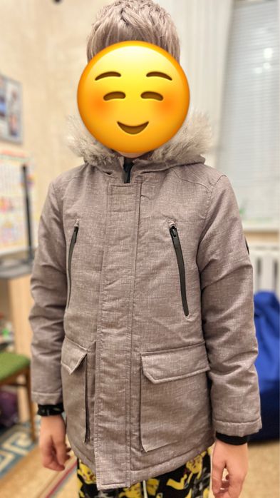 Зимова куртка на хлопчика 7/8 років