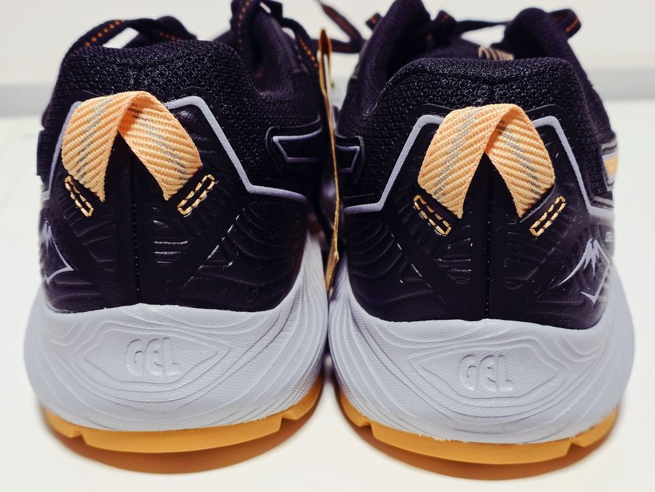 Ténis ASICS Gel Sonoma 7 Novos