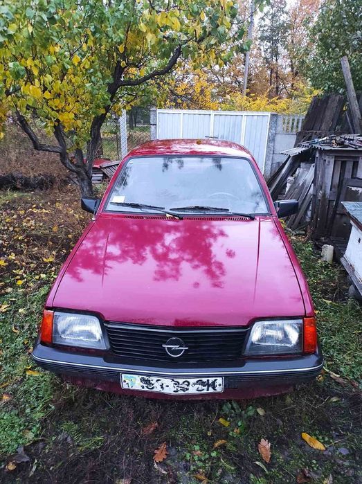 Автомобіль Opel Ascona