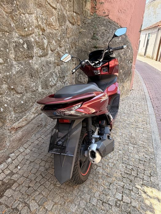 Honda - PCX 2023