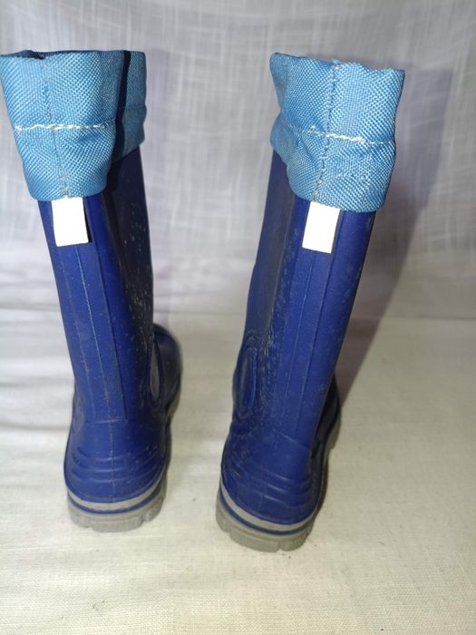 Kalosze Muflon dla dziecka r26 wkł 17 cm wys 23 cm