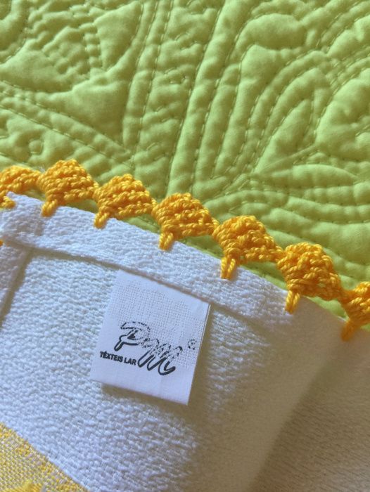 Pano bordado Bota Natal