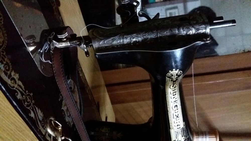 Máquina de costura Singer