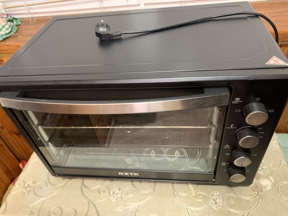 Електрична піч RZTK RTV 2060 Black