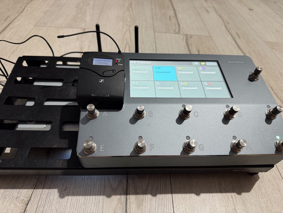 Zawodowa podloga koncertowa Quad Cortex + Rockboard + Sennheiser G4