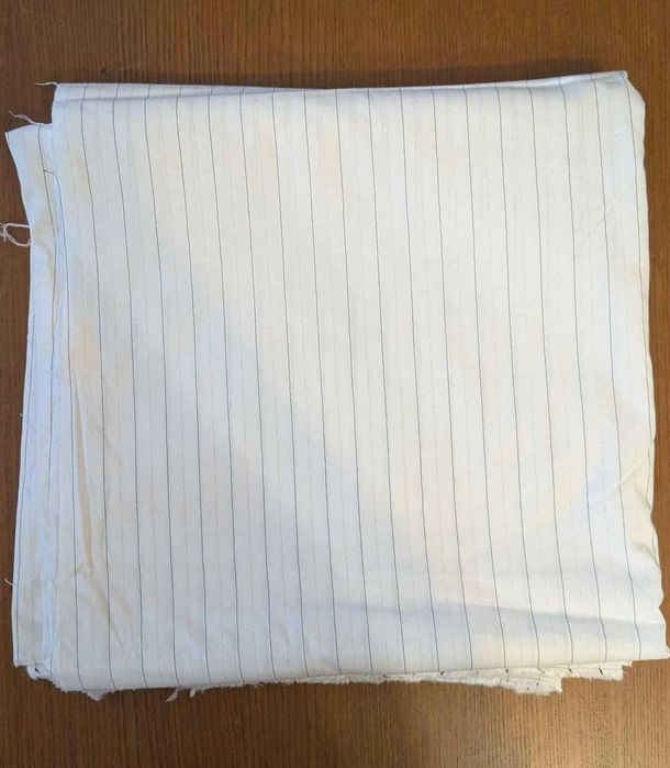 Materiał wizytowy biały w delikatne paski - 5Mb