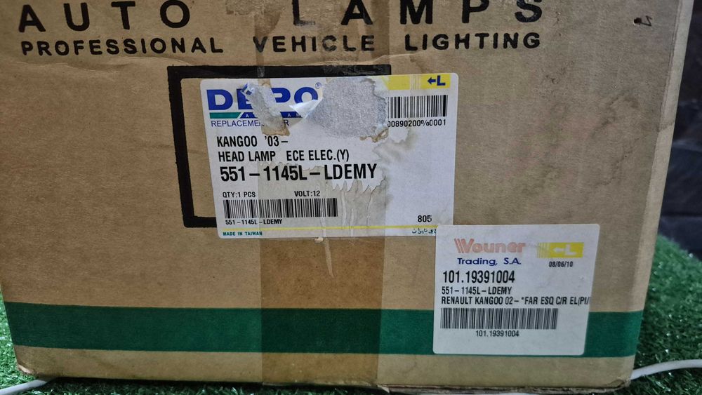 Otica Farol Esquerdo Renault Kangoo I KC FC 1997 a 2008 Ref. 551-1145L-LDEMY NOVO DEPO C/DANOS
