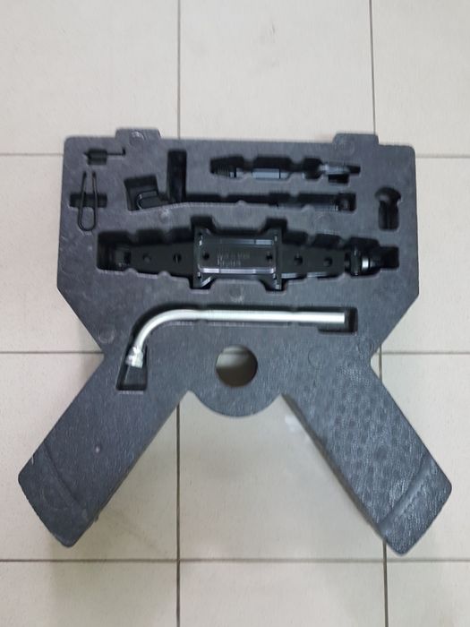 Volkswagen Touran Passat Golf Tiguan Запаска 18 Домкрат Ключ Крюк Вкла