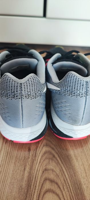 Adidasy Nike Air Zoom Structure 19