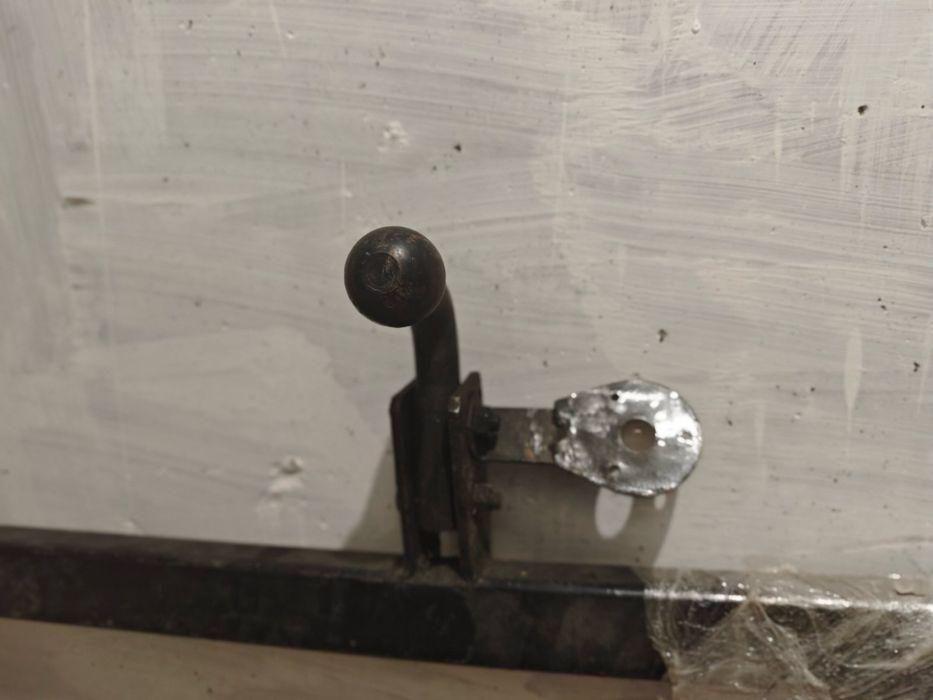 Фаркоп Opel Vivaro A / Renault Trafic 2