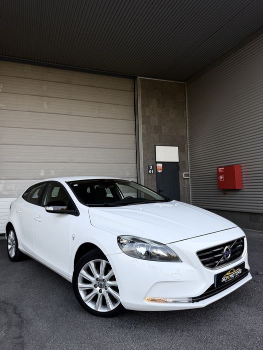Volvo V40 1.6 D2 Full Extras