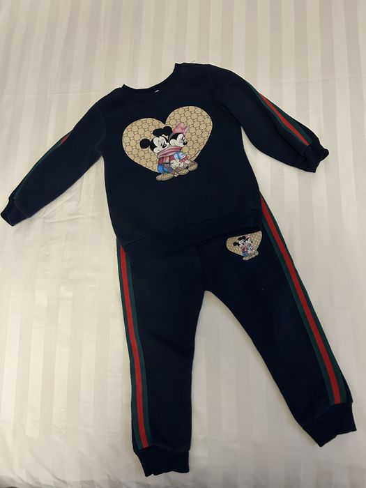 Теплий костюм (розмір 104)