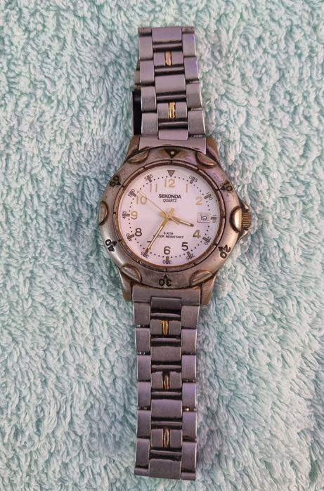 Relógio Sekonda  para Arranjo ou Peças ver fotos