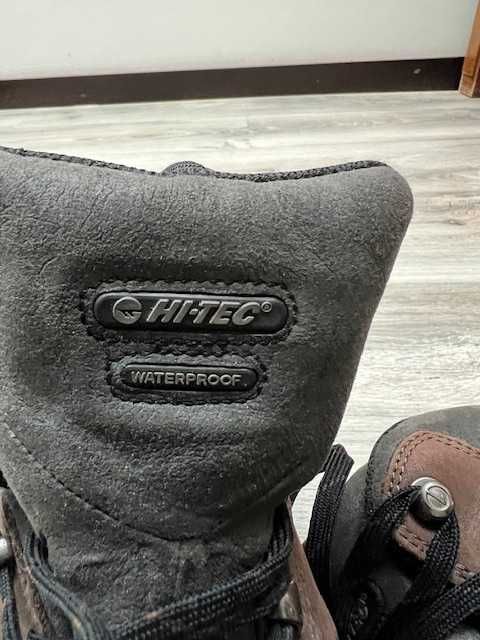Botas impermeáveis HITEC