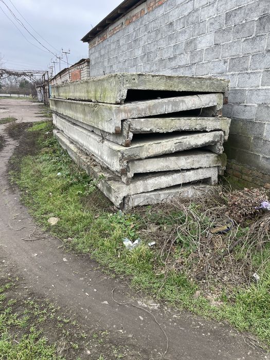 Продам плити побразні