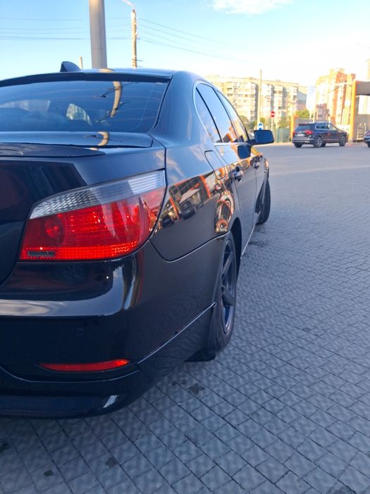 автомобіль BMW E 60