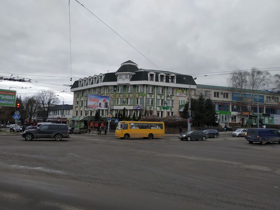 Здам офісне приміщення, район ТЦ "Чайка" (55 м кв )