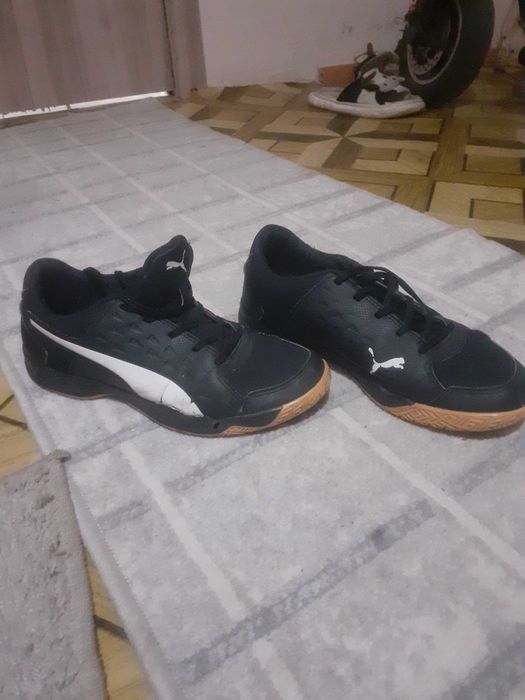 Продам футзалки Nike 39р(25см)