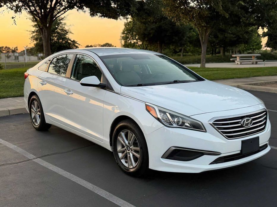 Hyundai Sonata      2017
