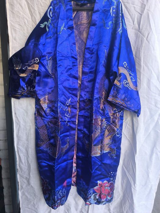 Продам халаты женские