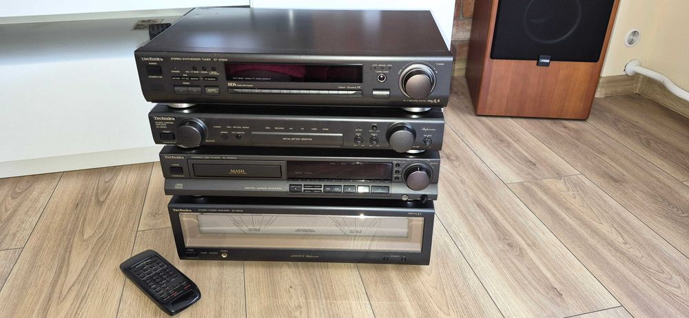 Wieża Technics Przedwzmacniacz SU-C800U + Końcówka mocy SE-A900S +Tuner+ CD Pilot