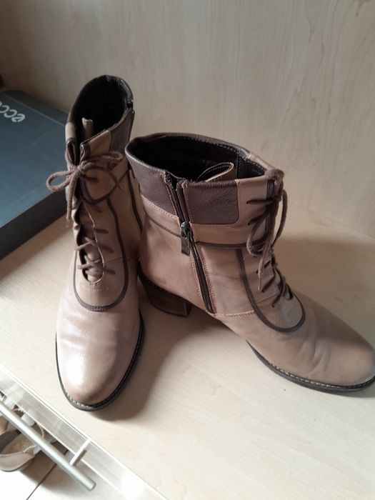 Продам ботинки 40р, Польша