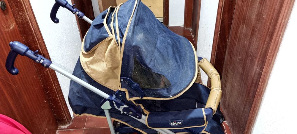 Carrinho Bebé Chicco