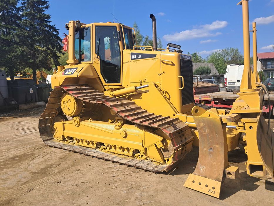 Usługi spycharką- niwelacja terenu, wykopy, zasypy - szybko i solidnie