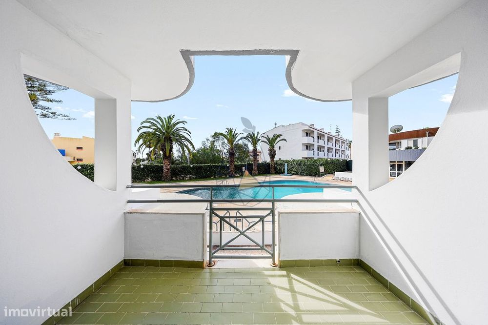 Apartamento T0 Mobilado e Equipado em Albufeira