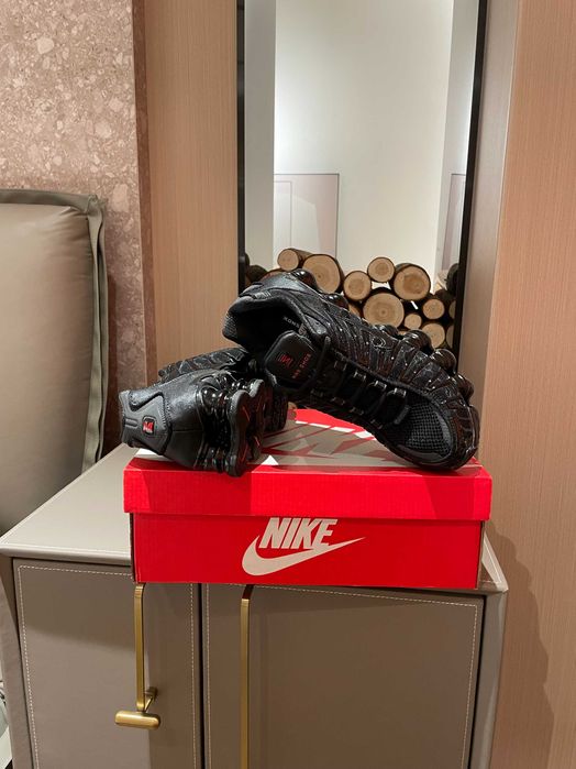 ButyDamskie Nike_Shox_TL_Black_Uniseks R.43