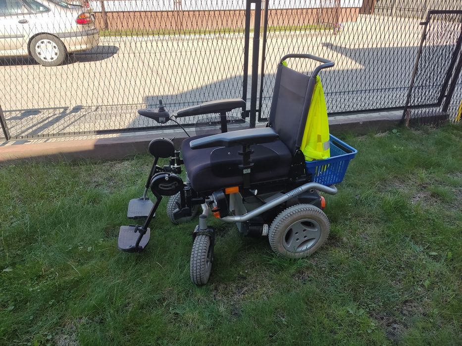 Elektryczny wózek inwalidzki