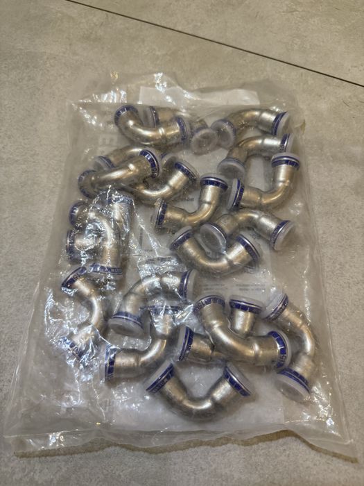 Kolano dwukielichowe Geberit Mapress Edelstahl d15 90°