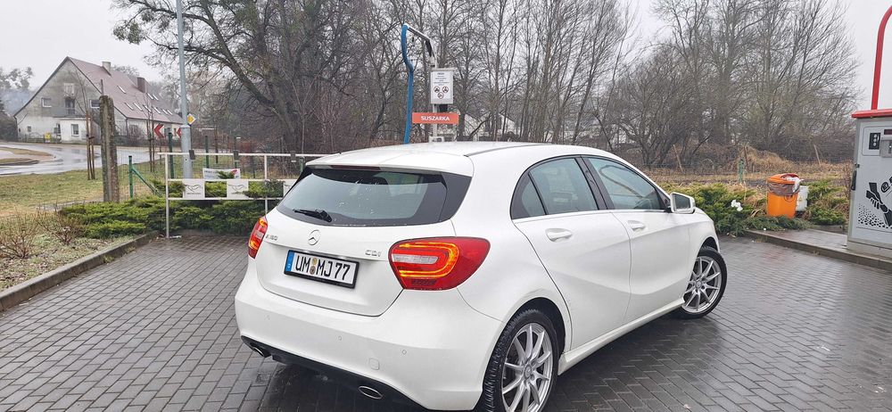 Sprzedam Mercedesa A klasa 180 CDI biały bezwypadkowy