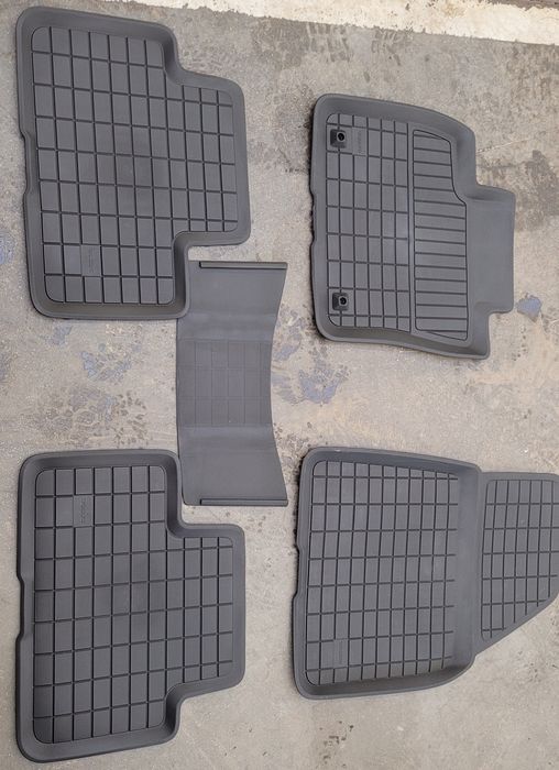 VOLVO XC40, dywaniki gumowe volvo xc40 Oryginalna