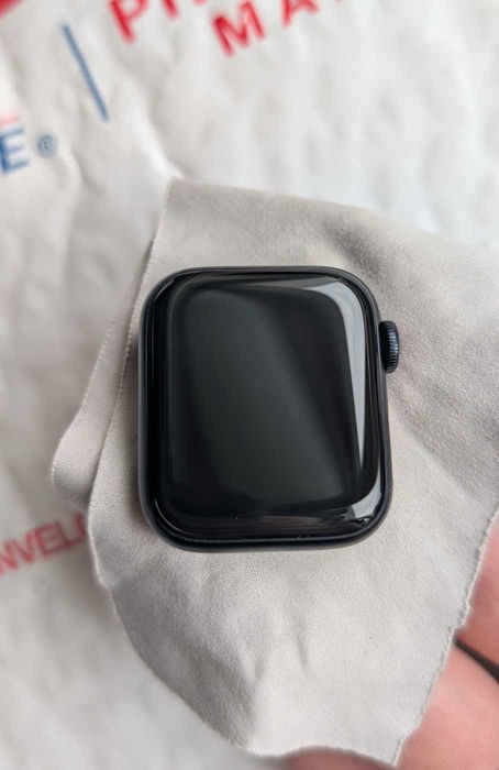 Нові не активовані Актуальні на подарунок Apple Watch SE 2 nd gen 40 Midnight