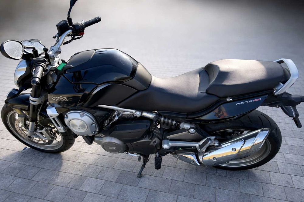 Aprilia Mana 850