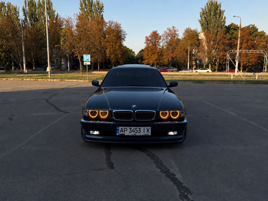 BMW E38 740i  4.0 V8  1995  Газ/бензин