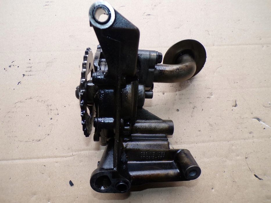 pompa oleju vw touran passat golf audi a4 1.9 2.0 tdi 038115105b