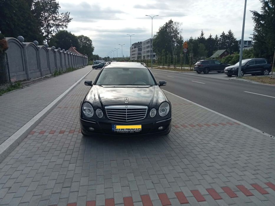 Mercedes-Benz 280