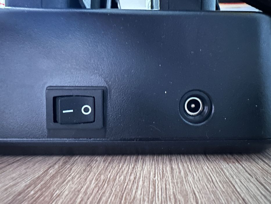 Набір рацій Retevis rt668 із зарядною підстанцією