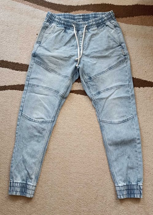 Jeansowe joggery