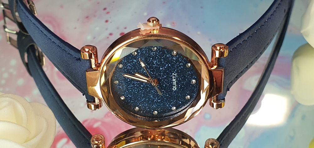 Relógio para mulher blue&golden de pele